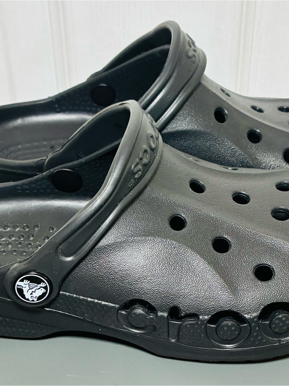 Crocs Baya Clogs Beach Sandals Black 10126-100 Men 6 Women 4 beach